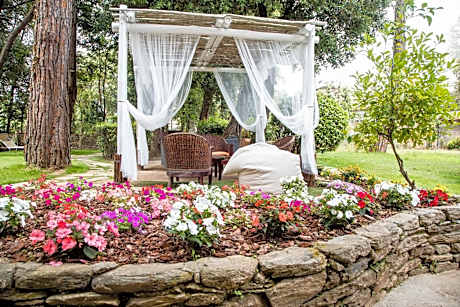 Triple Room with Garden View