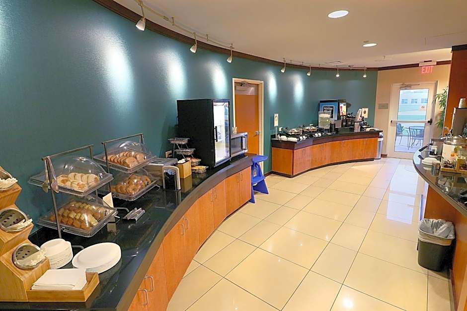 Fairfield Inn & Suites by Marriott Des Moines Airport