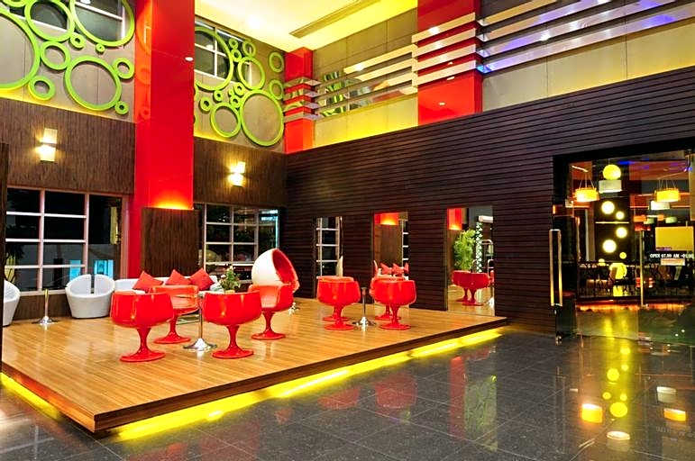 Capital O 75514 Vasidtee City Hotel (Suphanburi)