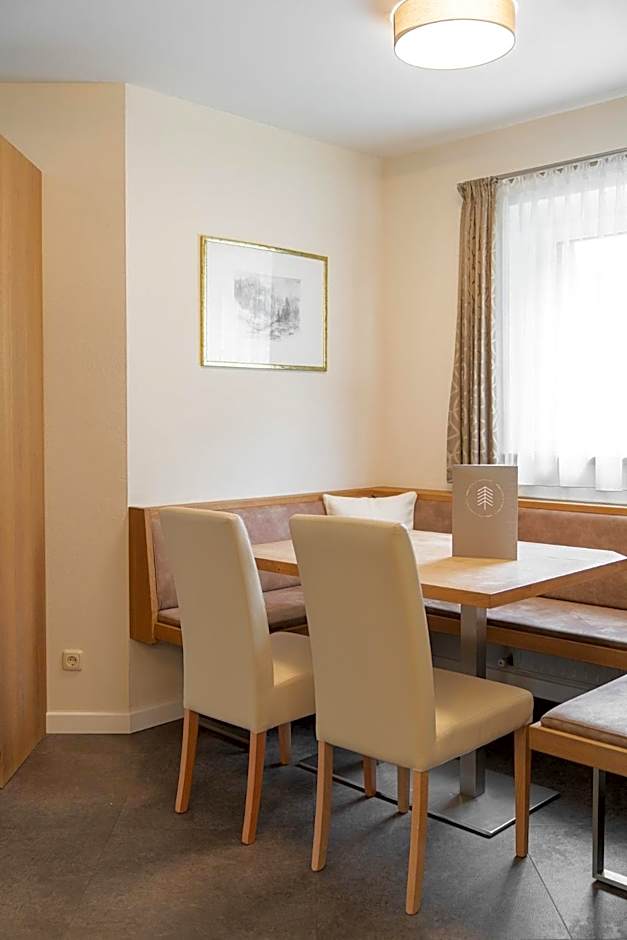 ARBOR Hotel & Apartments