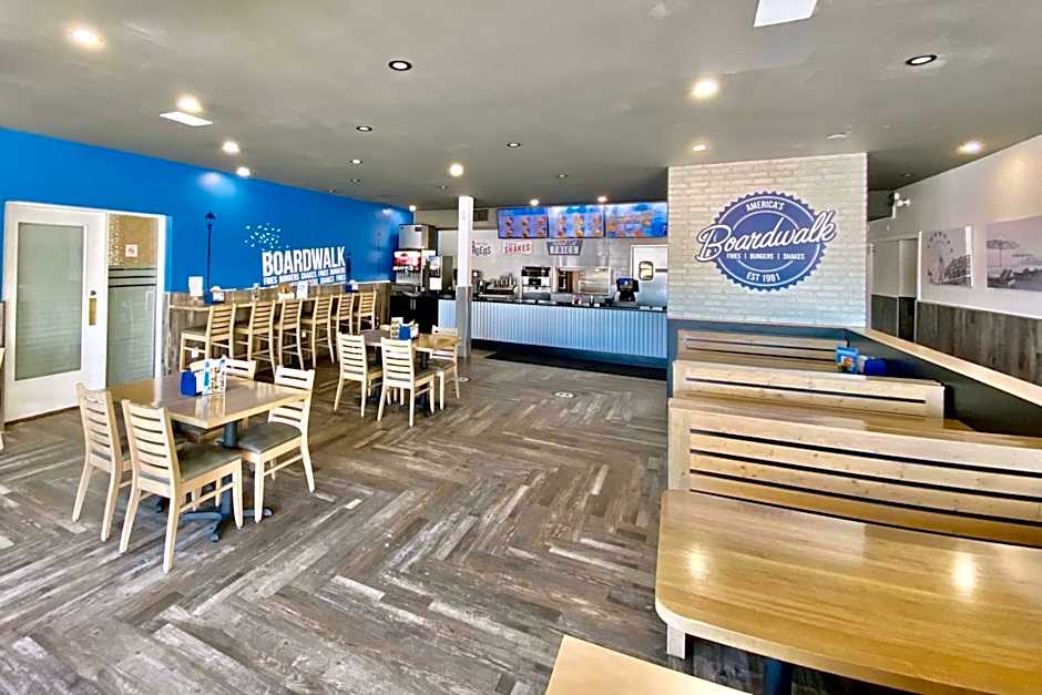 Ramada by Wyndham Whitecourt