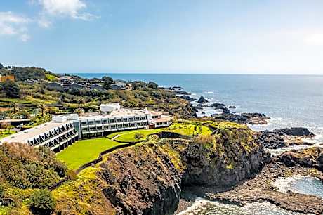 Caloura Hotel Resort