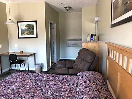 Weiss Lake Lodge