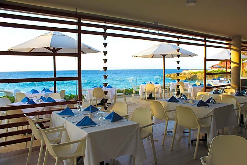 Casa Marina Beach & Reef All Inclusive