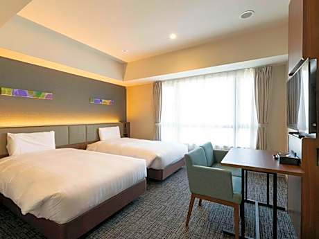 Twin Room - Non-Smoking
