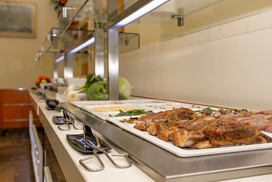 Hotel & Aparthotel Cosmos