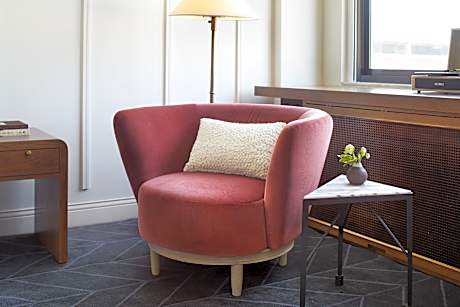 1 King Premium City View