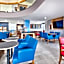 Holiday Inn Express Detroit-Warren/General Motors Technology Center By IHG