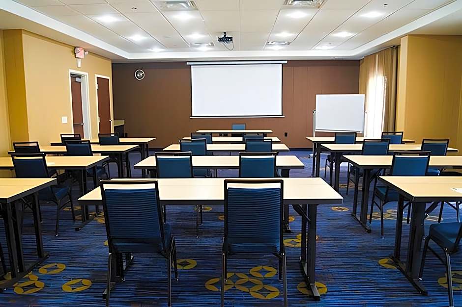 Holiday Inn Express Atlanta NE - I-85 Clairmont by IHG