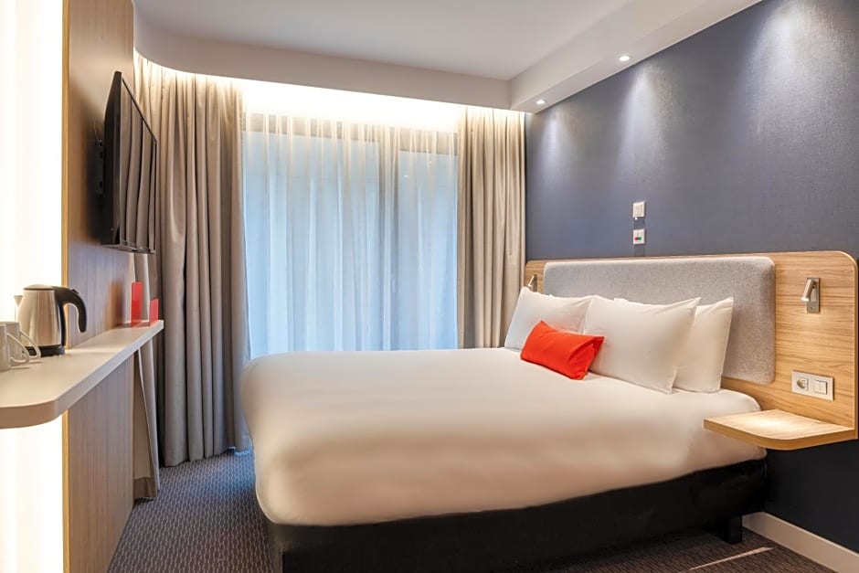 Holiday Inn Express Antwerp - City Centre By IHG