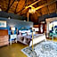 Kamagu Safari Lodge