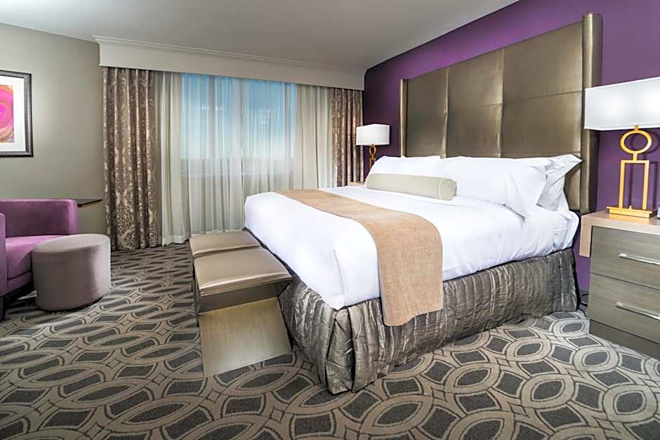 Crowne Plaza Saddlebrook By IHG