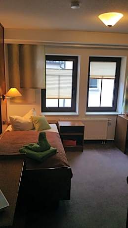 Budget Single Room