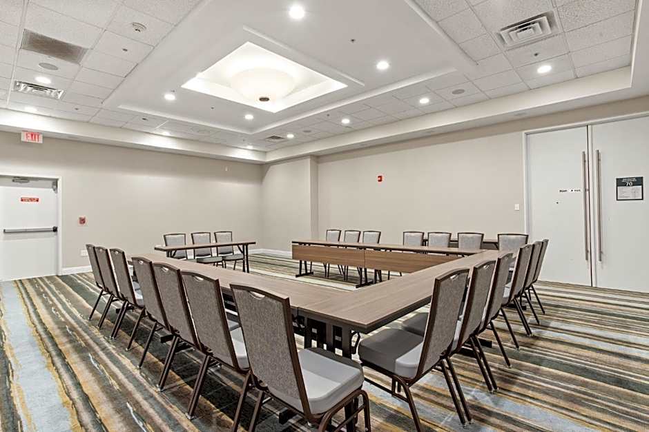 Holiday Inn Baton Rouge College Drive I-10 By IHG