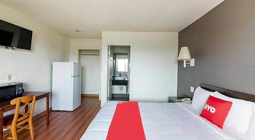 OYO Hotel Irving DFW Airport North