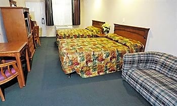 Hollywood Inn Express South