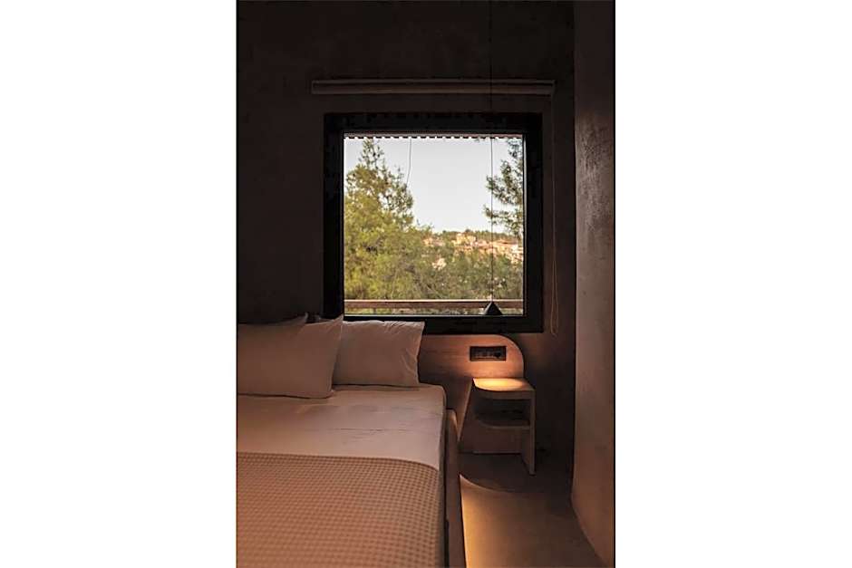 Medusa Luxury Suites