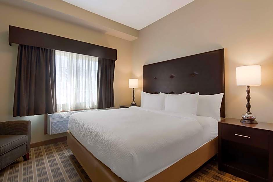 Best Western University Inn & Suites