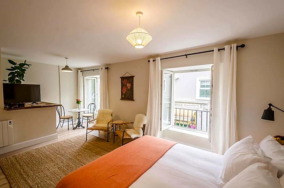 Rookery Lane Food and Lodging