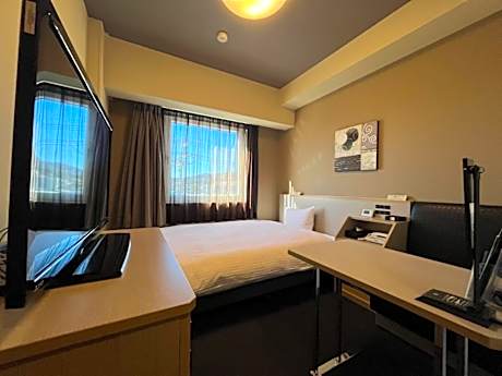 Single Room - Non-Smoking