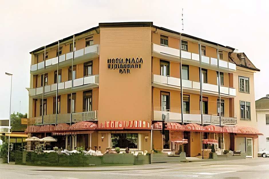 Plaza