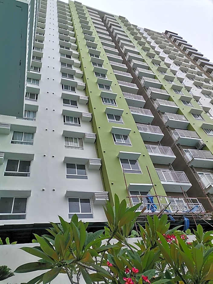 Rinann's Staycation 1021 Mesatierra Condotel Davao