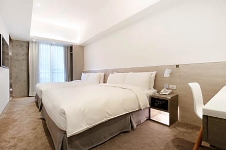 Superior Family Room