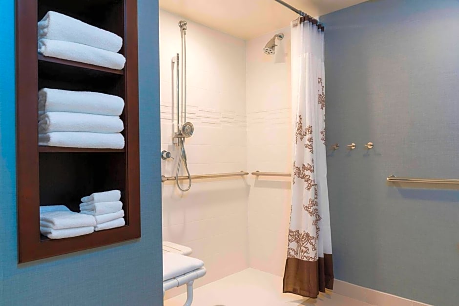 Residence Inn by Marriott Bloomington