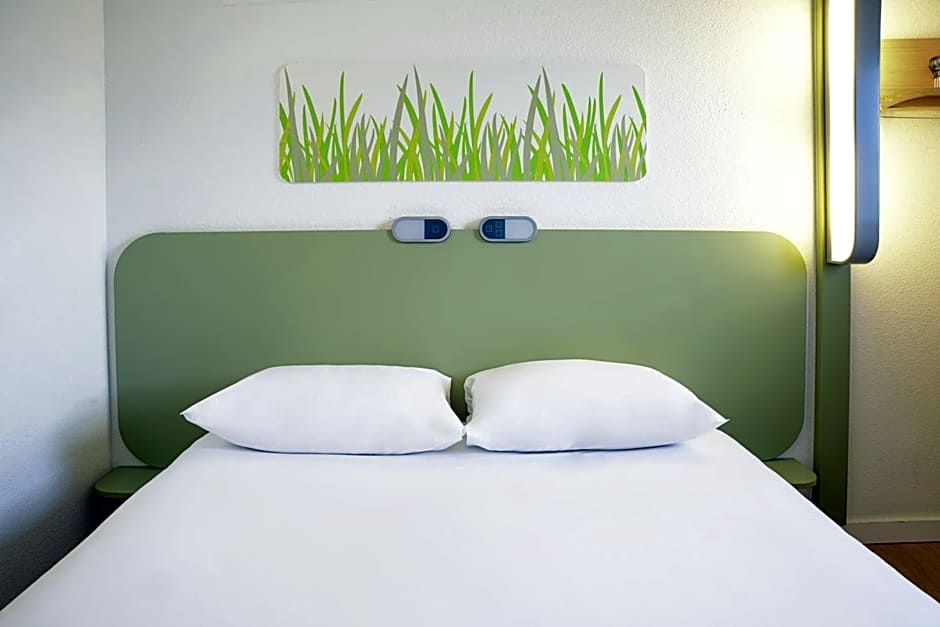 ibis budget Courbevoie Paris La Défense 1