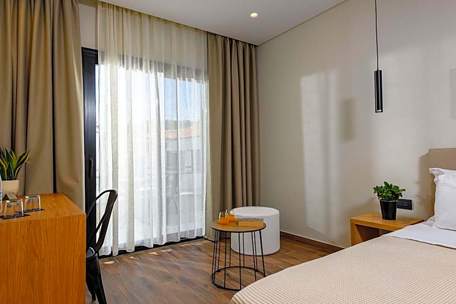 Mary Hotel