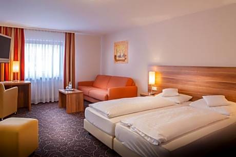 Deluxe Single Room