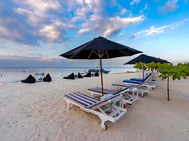 Nusa Indah Onai Hotel