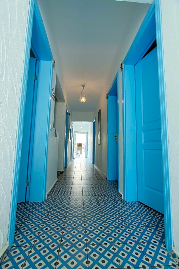 Çakir Bey Hotel