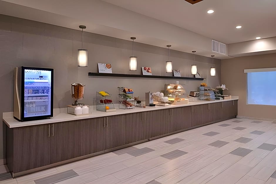 Holiday Inn Express & Suites Houston E - Pasadena By IHG