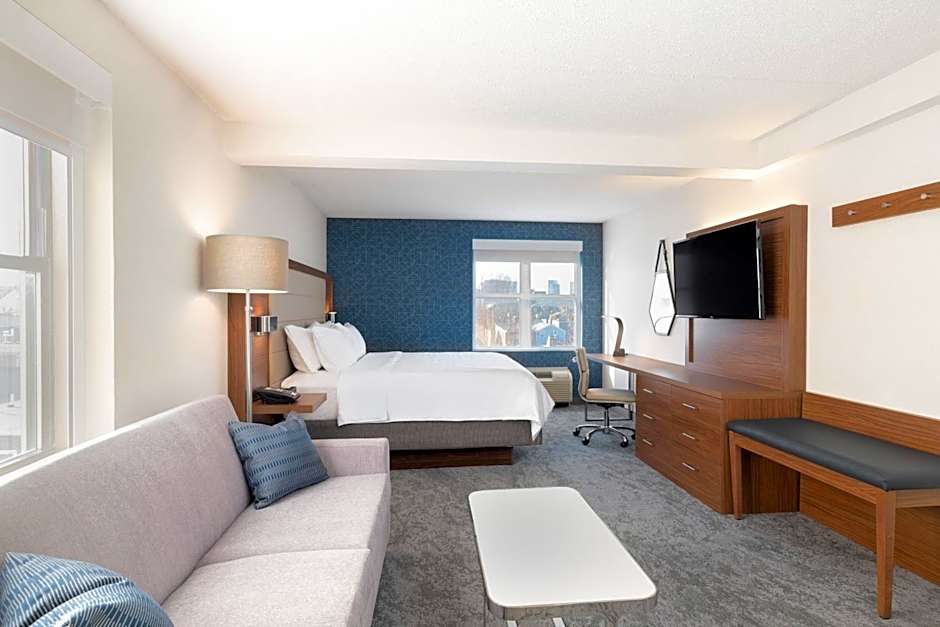 Holiday Inn Express Hotel & Suites Boston-Cambridge By IHG
