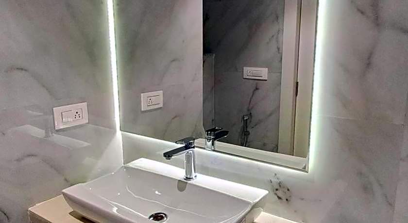 Hotel Blue Sapphire