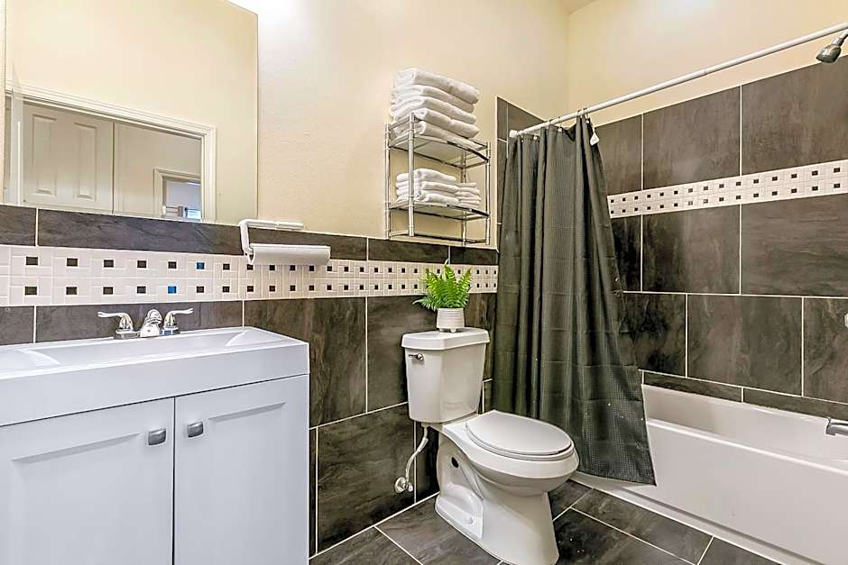 Modern, Spacious Condos with Luxury Amenities