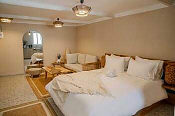 Yam Suites