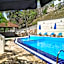 Sfinias Apartments