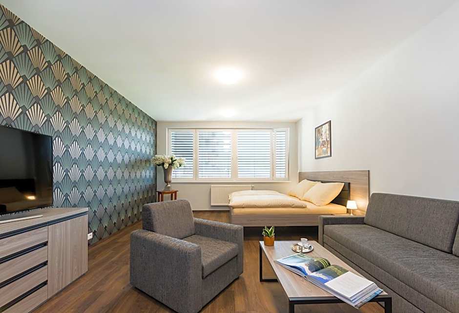 Barok Hotel and Apartments