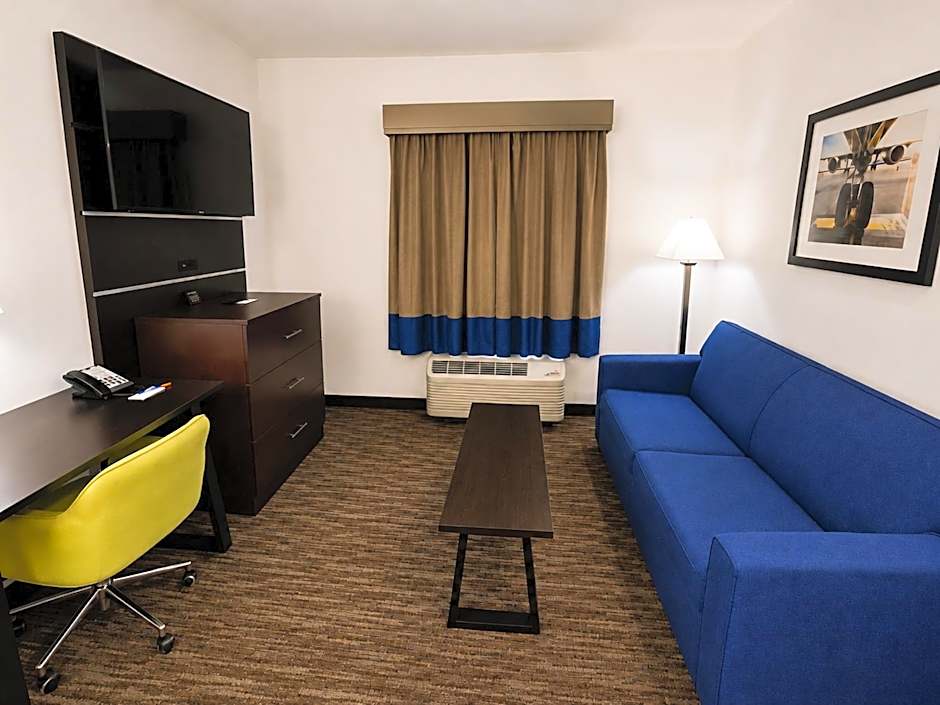 Atrium Hotel And Suites Dfw Airport