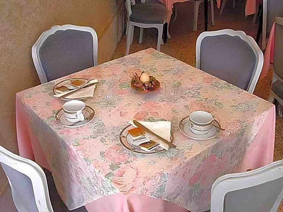 Hotel Canal & Walter