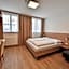 Hotel "City Rooms Wels"