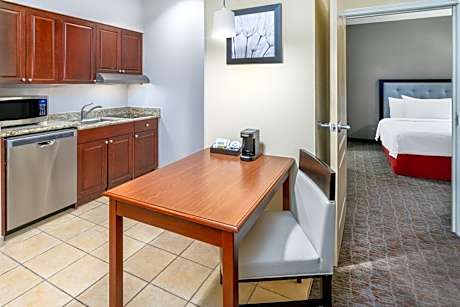 Two Bedroom Suite with One King and Two Queen Beds - Non-Smoking