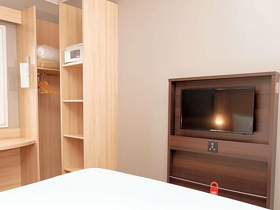 Ibis Santiago Las Condes Manquehue