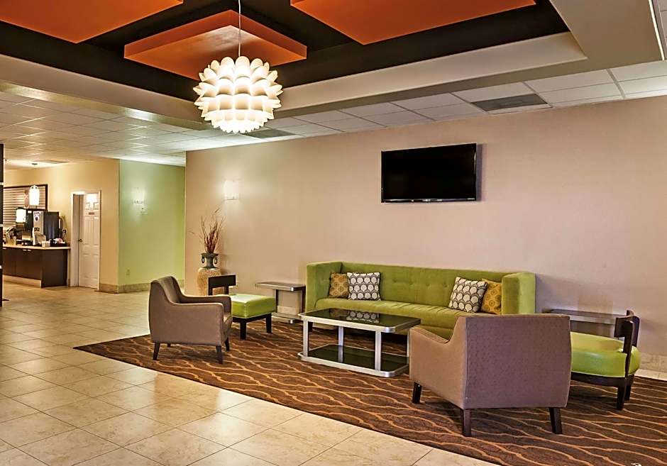 La Quinta Inn & Suites by Wyndham Angleton