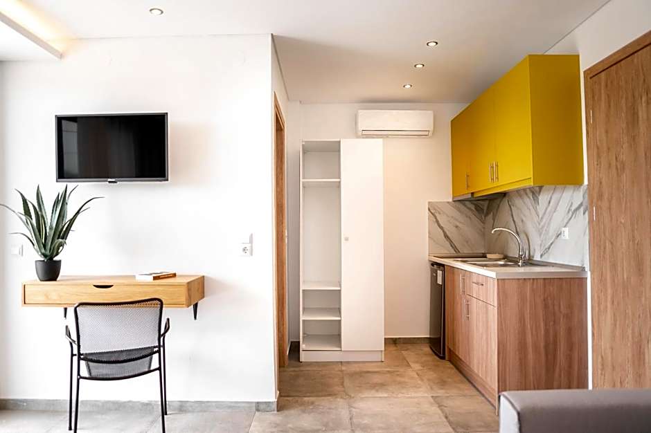 BLUE STONE Luxury Suites