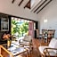 La Residence Villas & Studios