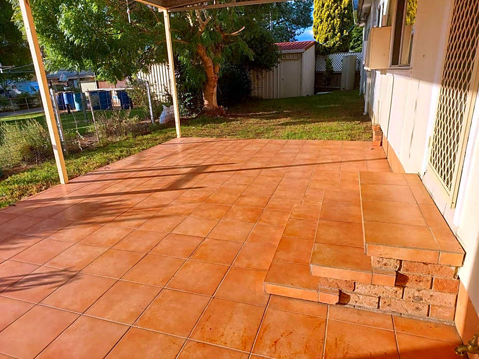 Fossicker Caravan Park