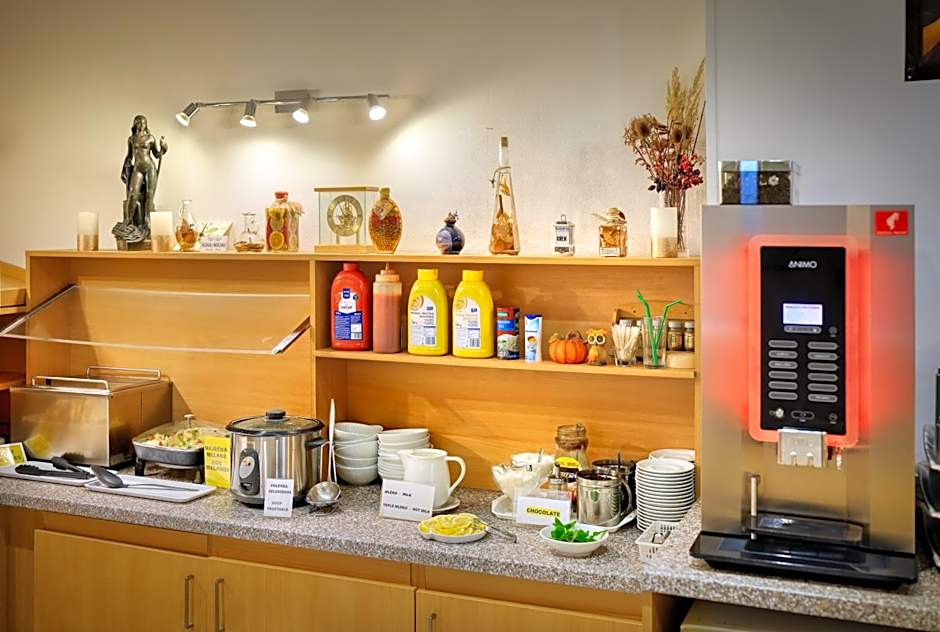 Hotel Golden City Garni